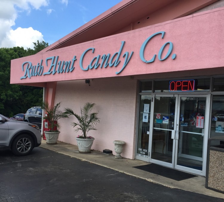 Ruth Hunt Candy Co (Mount&nbspSterling,&nbspKY)
